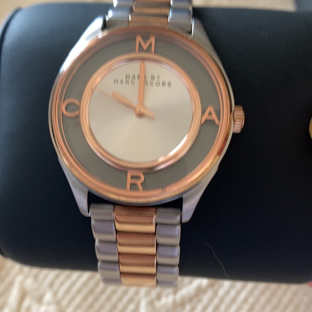 Marc Jacobs Watch Floating glass dial- Japan mechanics